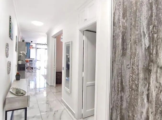 Sea View In Ocean View アデヘ