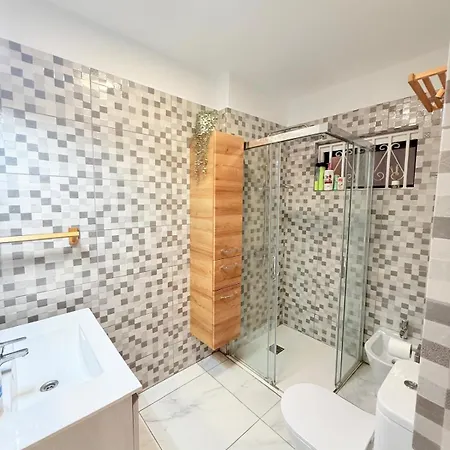 Sea View In Ocean View Apartment