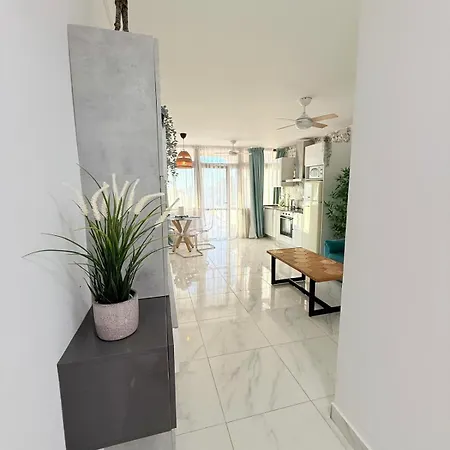 Sea View In Ocean View Appartement