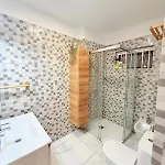 Sea View In Ocean View Apartment